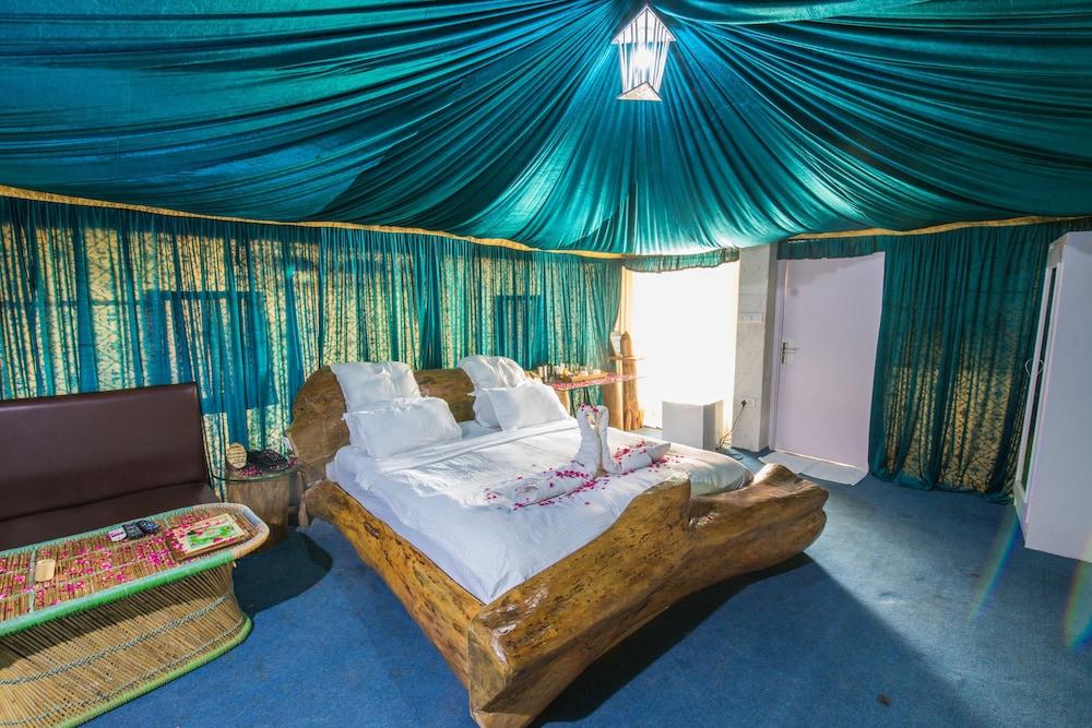 Lohagarh Fort Resort Kukas Eksteriør billede