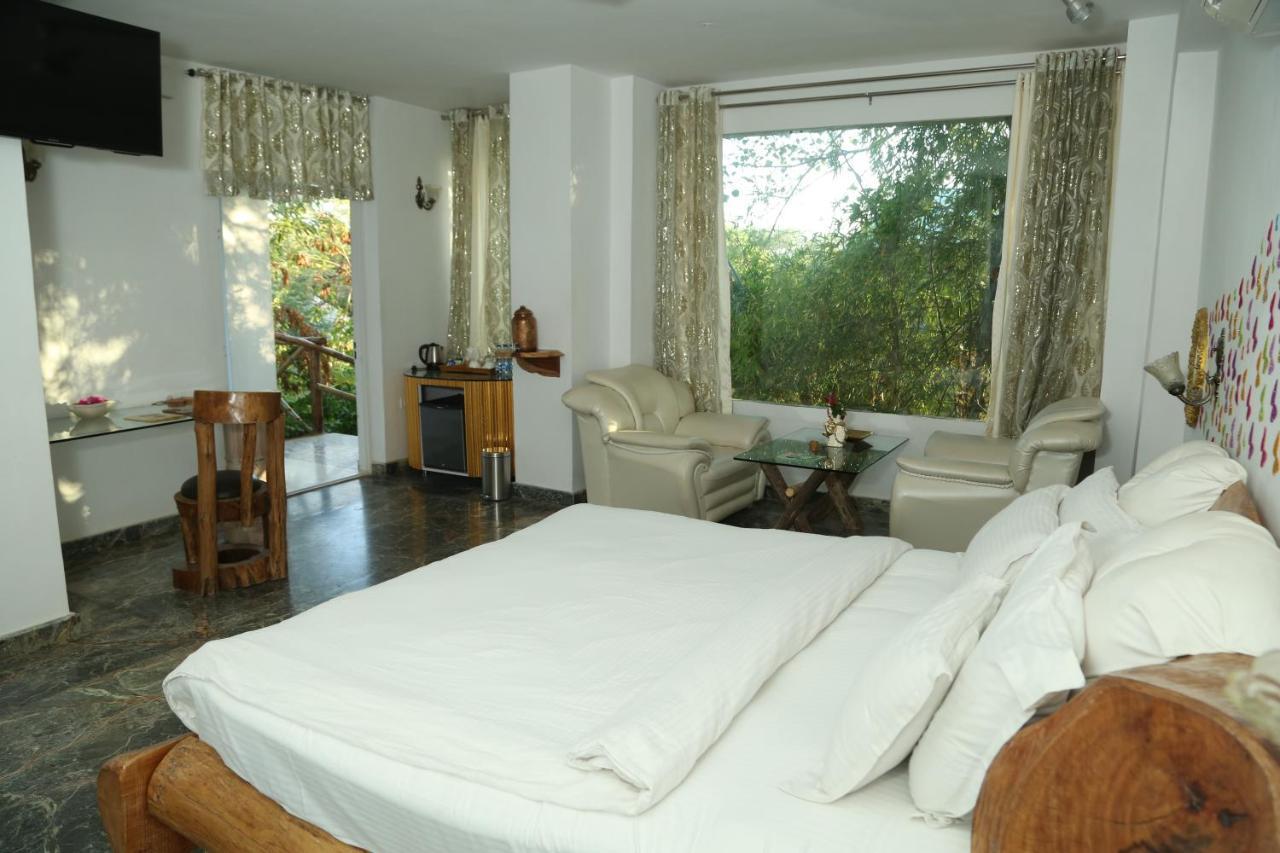 Lohagarh Fort Resort Kukas Eksteriør billede