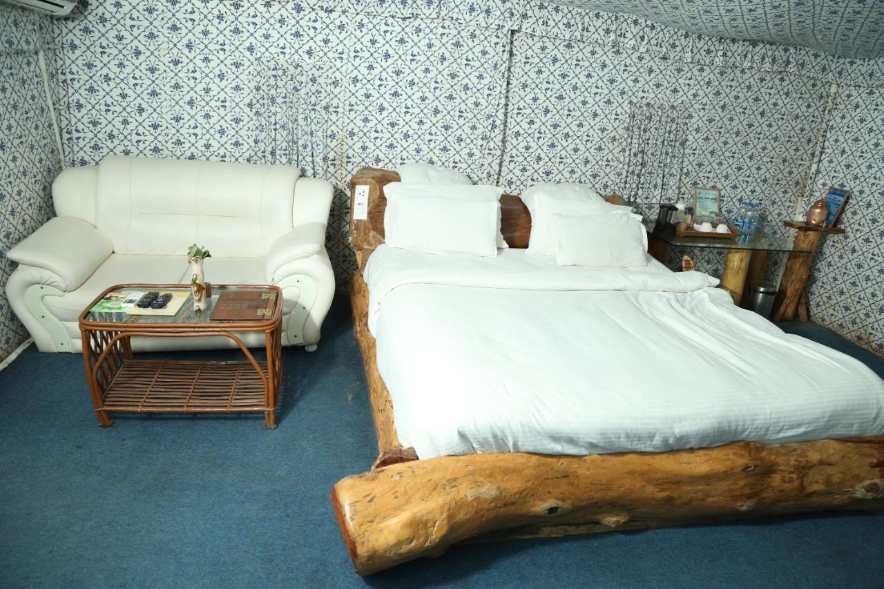 Lohagarh Fort Resort Kukas Eksteriør billede